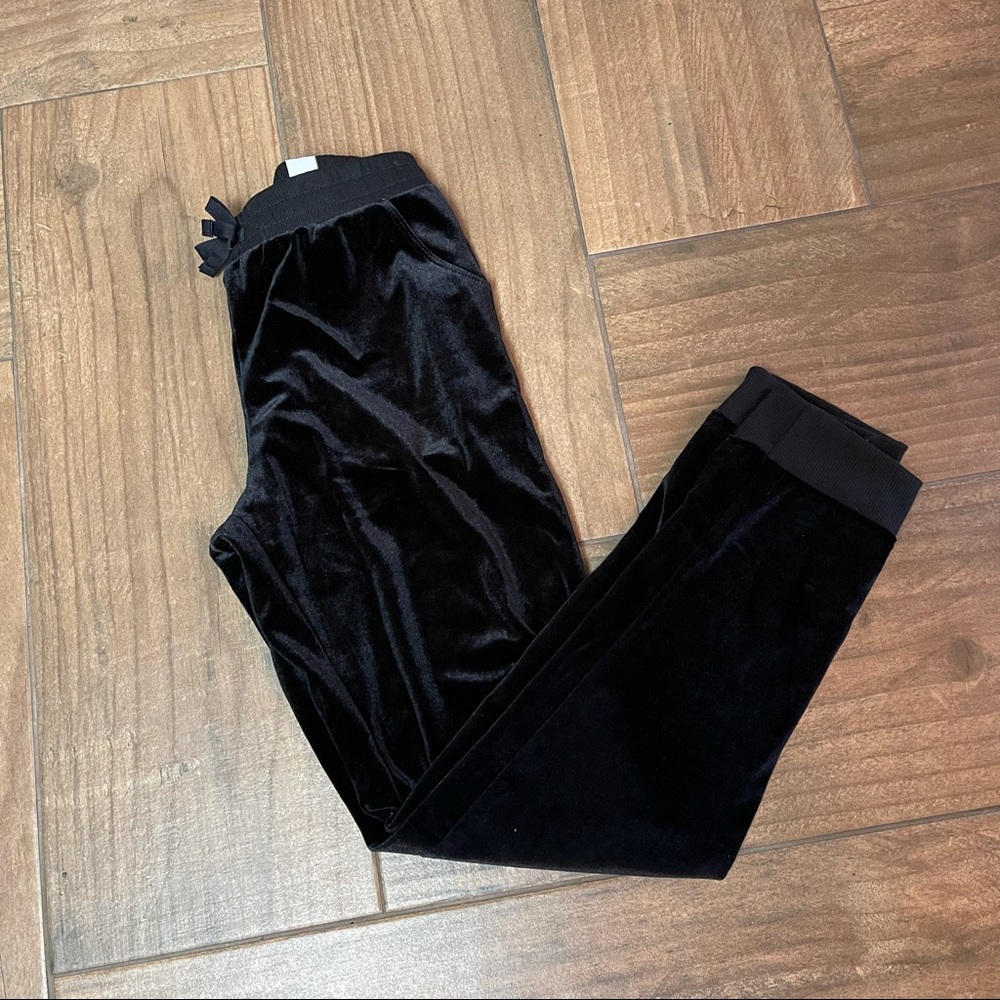 Children's place black velvet joggers NWT size L 10/12